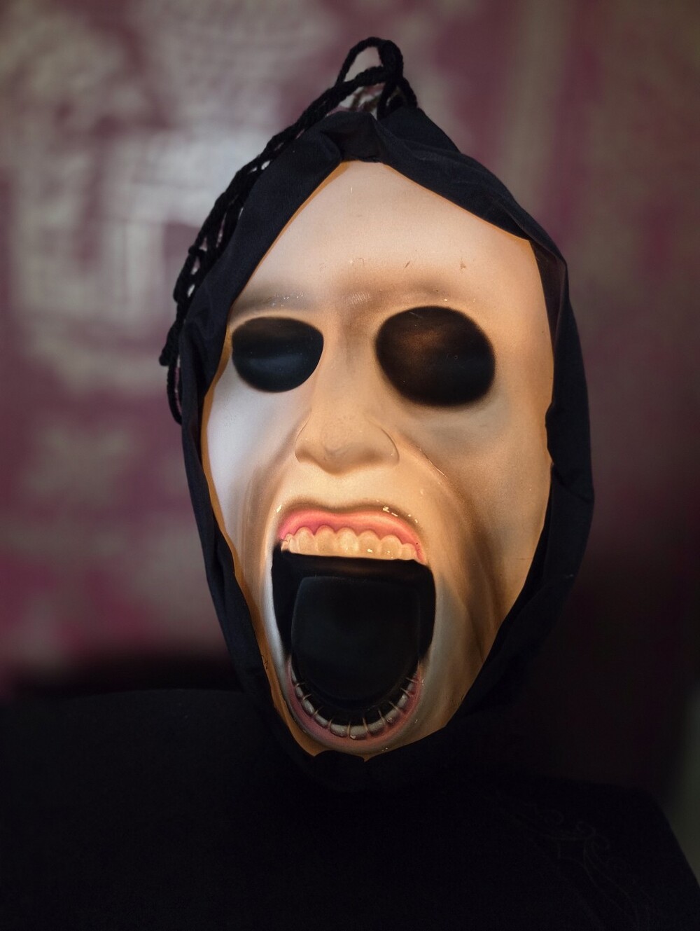 Vintage HALLOWEEN Gemmy Light Up  Mask Hanging Decor  2008 WINDOW LEECHERS Works